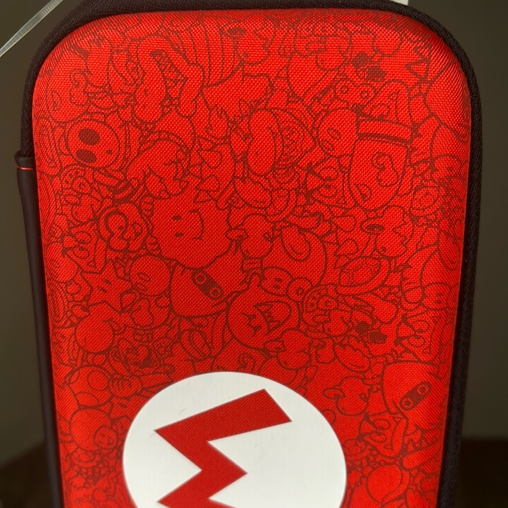 Nintendo Switch Starter Kit - Picture 8 of 8